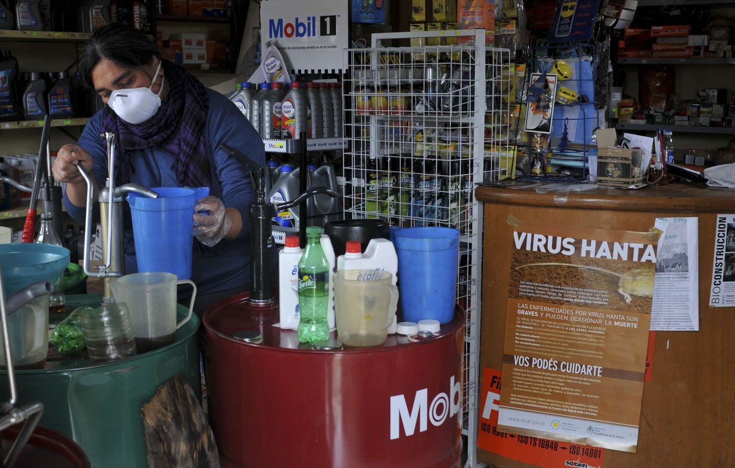 Epuyén, el pequeño pueblo argentino diezmado por el virus en 2018 tras una fiesta de cumpleaños Epuyén, el pequeño pueblo argentino diezmado por el virus en 2018 tras una fiesta de cumpleaños